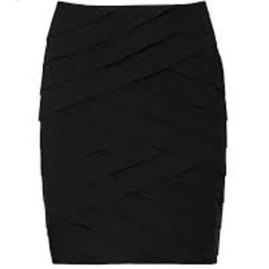 NWT WHBM Instantly Slimming short black skirt